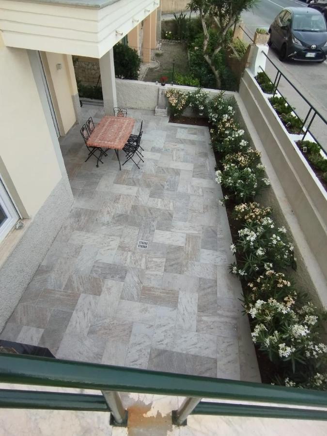 Brezza Di Mare Apartamento Lavagna Exterior foto